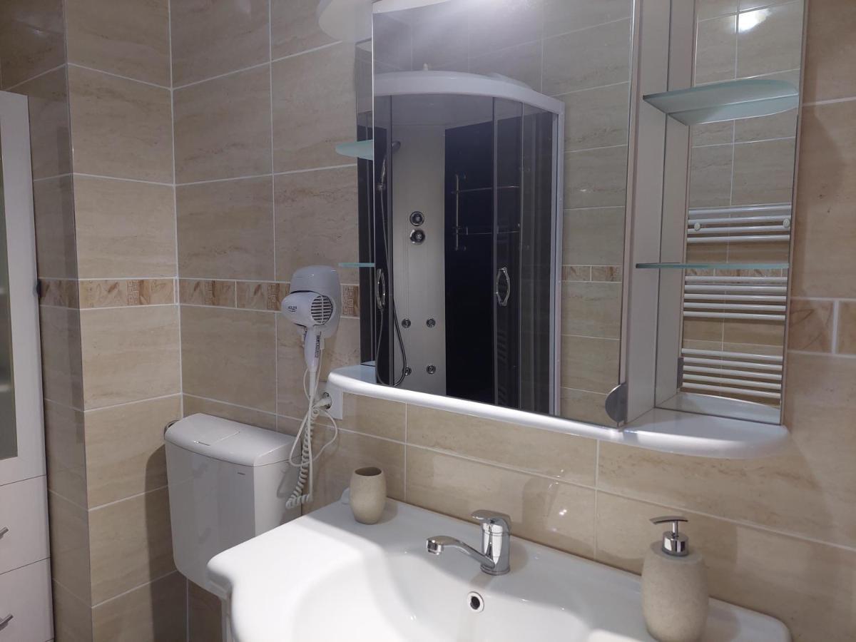 Floreşti Apartament Nyx מראה חיצוני תמונה